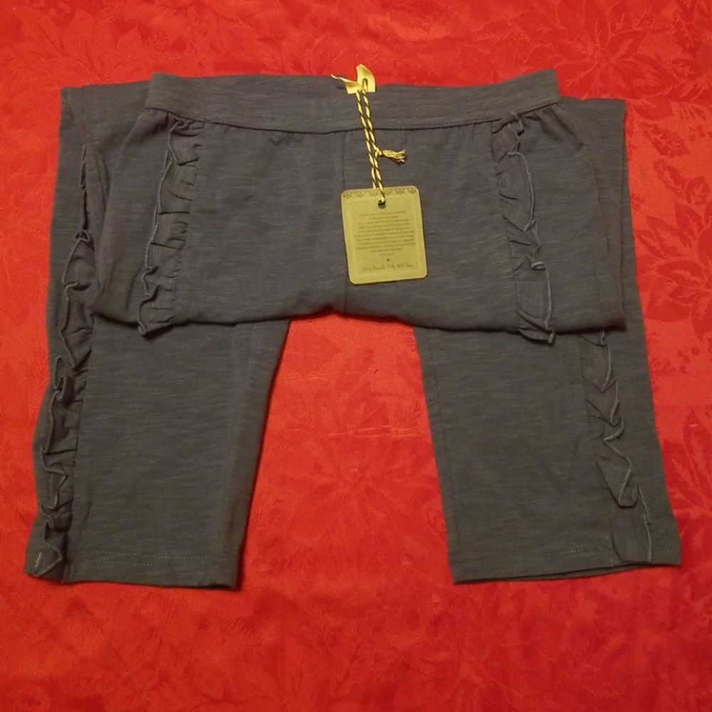 BNWT Matilda Jane blue ruffle leggings